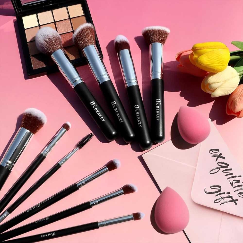 BEAKEY Makeup Brushes Set Premium Foundation Concealer Blush Bronzer Eye Shadow 10+2 PCS
